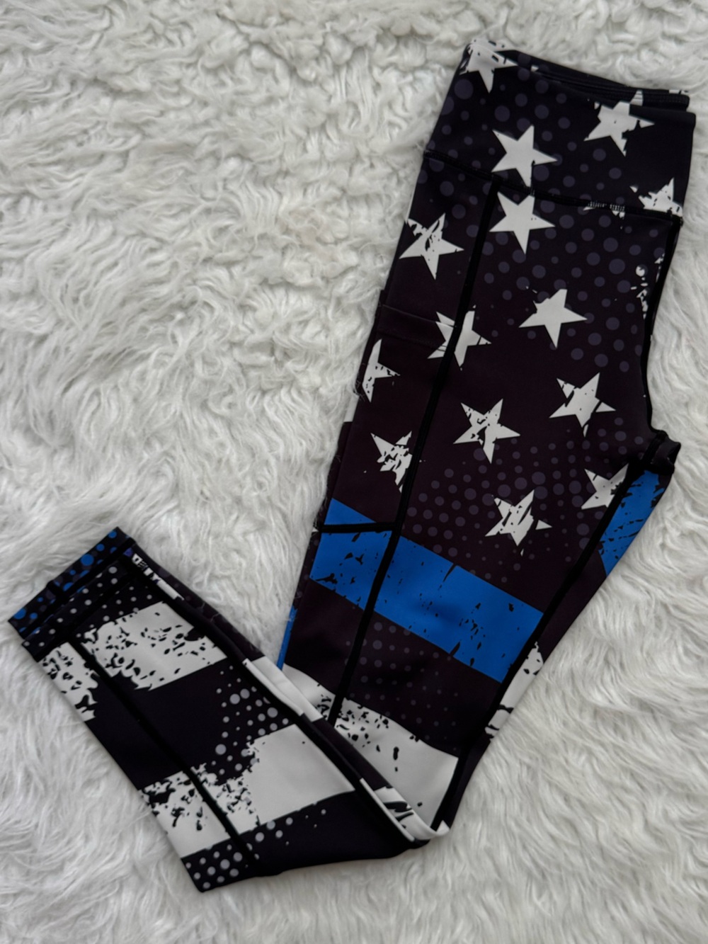 Curves & Combat Boots Black & Blue Star Print Active Leggings
